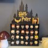 🧙‍♂️ Półka kolekcjonerska z logiem Harry Potter na 25 figurek Funko Pop Mini z Kinder Joy
