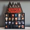20251029_081203-scaled-1.jpg Półka kolekcjonerska STRANGER THINGS na figurki Kinder Joy Druk 3D Kolorowe Logo